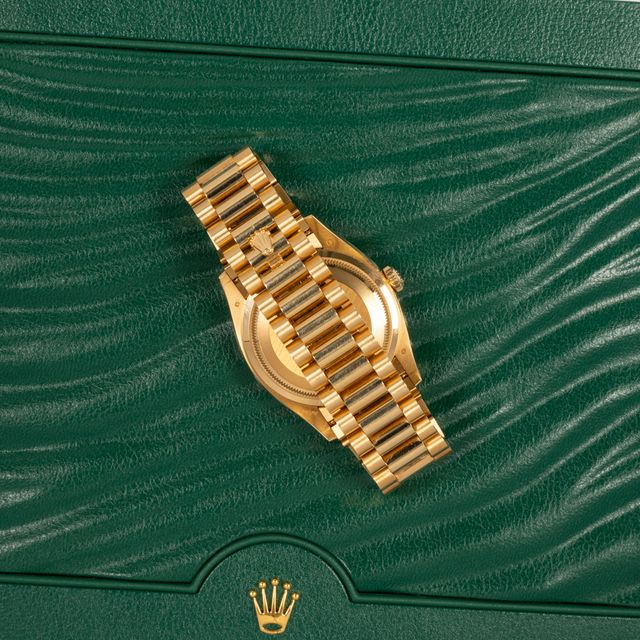 Rolex Day-Date 36 128238 Image 3